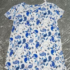 BNWT LOFT Paisley Blue, Pink and White Vintage Soft Short Sleeve Top.